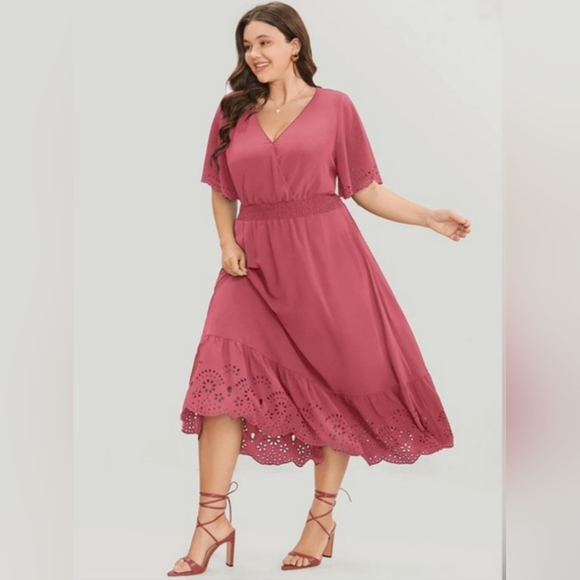 BloomChic Dresses & Skirts - Bloomchic NWT Women's Solid Laser Cut Shirred Dress 14-16
